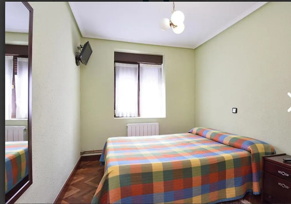 Pension Minibar Zaratamo Spanien